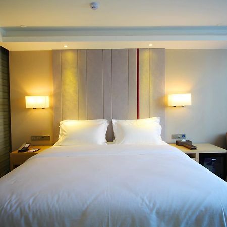 Lavande Hotel Jiujiang Xunyang Road Walking Street Bagian luar foto