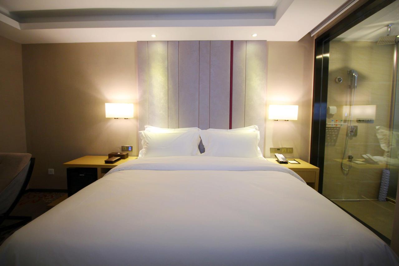 Lavande Hotel Jiujiang Xunyang Road Walking Street Bagian luar foto