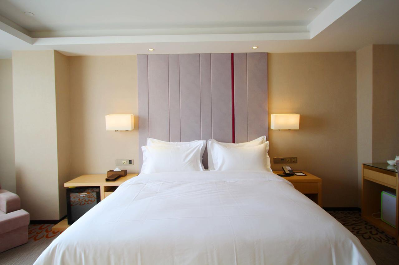 Lavande Hotel Jiujiang Xunyang Road Walking Street Bagian luar foto